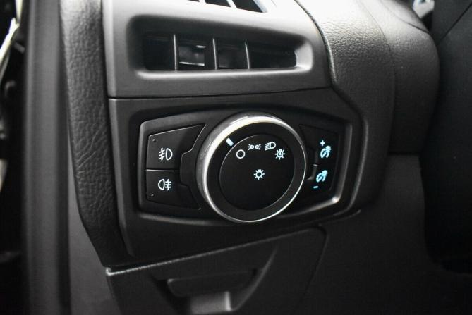 Ford Focus III Рестайлинг с пробегом 2017 года, цена 1 270 000 рублей, 114076 км, седан, Автокод Объявления