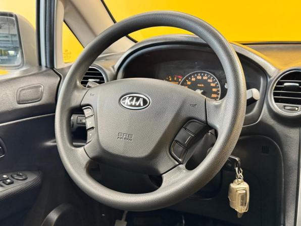 Kia Carens II (UN) с пробегом 2011 года, цена 749 000 рублей, 210249 км, минивэн, Автокод Объявления