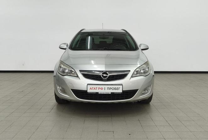 Opel Astra H Рестайлинг с пробегом 2012 года, цена 629 000 рублей, 209568 км, универсал, Автокод Объявления