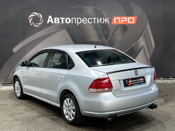 Volkswagen Polo V с пробегом 2012 года, цена 599 000 рублей, 216500 км, седан, Автокод Объявления