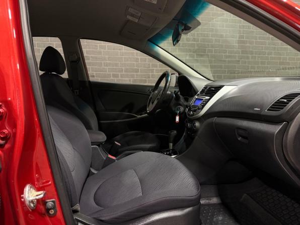 Hyundai Solaris I с пробегом 2011 года, цена 850 000 рублей, 128921 км, седан, Автокод Объявления