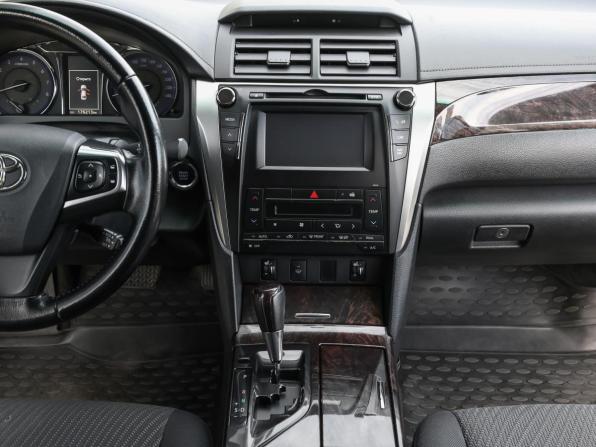 Toyota Camry VII (XV50) Рестайлинг с пробегом 2015 года, цена 1 998 000 рублей, 176212 км, седан, Автокод Объявления