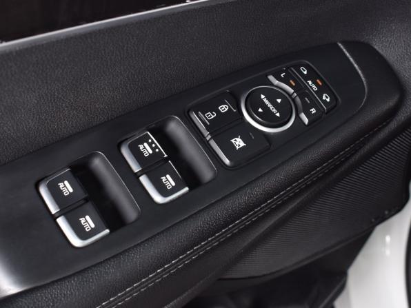 Kia Sorento III Prime с пробегом 2016 года, цена 2 575 995 рублей, 189762 км, внедорожник, Автокод Объявления