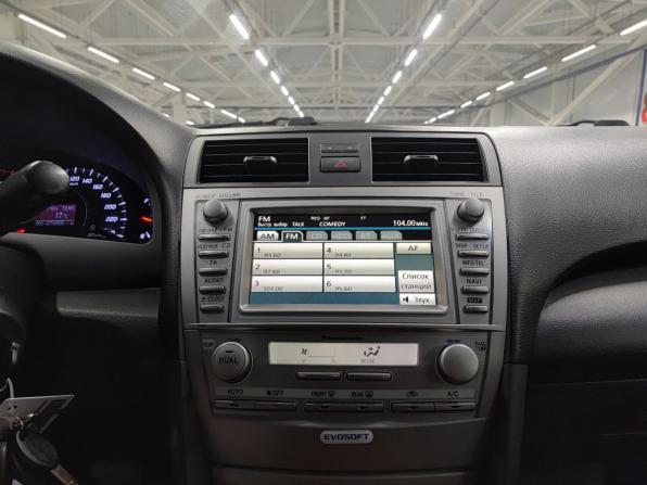 Toyota Camry VI (XV40) Рестайлинг с пробегом 2011 года, цена 1 265 000 рублей, 273355 км, седан, Автокод Объявления