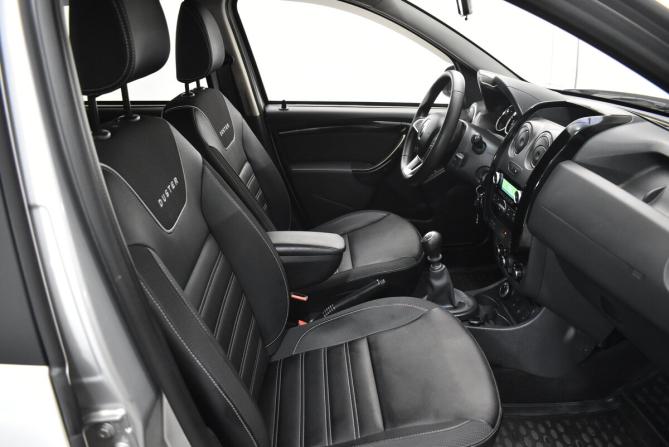 Renault Duster I Рестайлинг с пробегом 2019 года, цена 1 495 000 рублей, 142576 км, внедорожник, Автокод Объявления