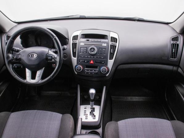 Kia Ceed I Рестайлинг с пробегом 2011 года, цена 695 000 рублей, 255927 км, хэтчбек, Автокод Объявления