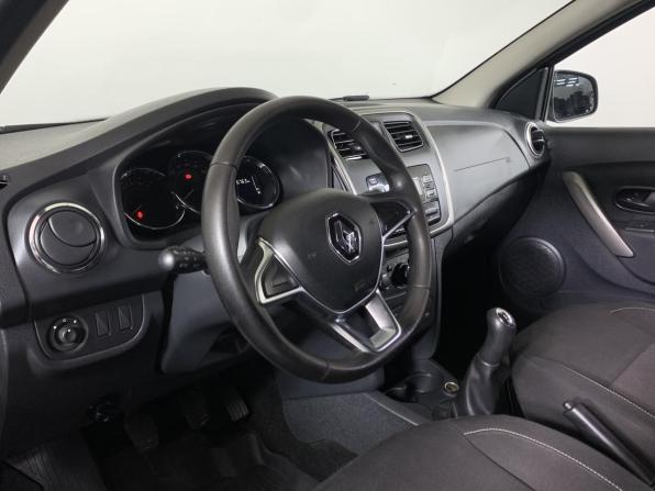 Renault Logan II Рестайлинг с пробегом 2020 года, цена 929 000 рублей, 176761 км, седан, Автокод Объявления