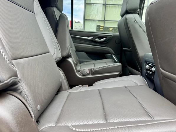GMC Yukon V с пробегом 2023 года, цена 10 710 000 рублей, 8094 км, внедорожник, Автокод Объявления