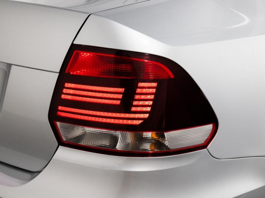Volkswagen Polo V Рестайлинг Иркутск  - изображение 23