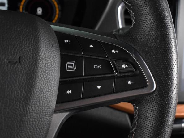 Lada (ВАЗ) Vesta I Рестайлинг (NG) с пробегом 2023 года, цена 1 334 000 рублей, 39049 км, седан, Автокод Объявления