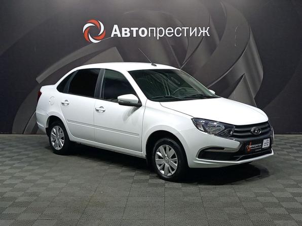 Lada (ВАЗ) Granta I Рестайлинг с пробегом 2023 года, цена 755 000 рублей, 42437 км, седан, Автокод Объявления