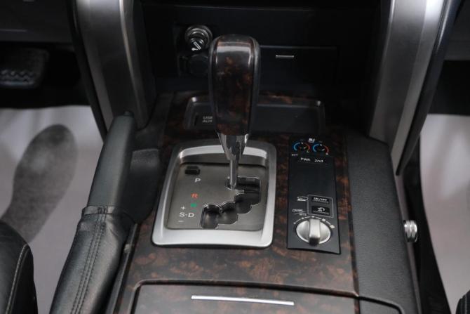 Toyota Land Cruiser 200 Series Рестайлинг 1 с пробегом 2013 года, цена 5 099 000 рублей, 129190 км, внедорожник, Автокод Объявления