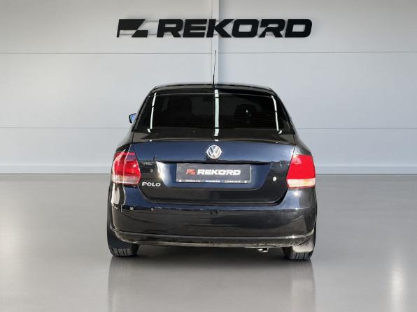 Volkswagen Polo V с пробегом 2012 года, цена 719 000 рублей, 261113 км, седан, Автокод Объявления