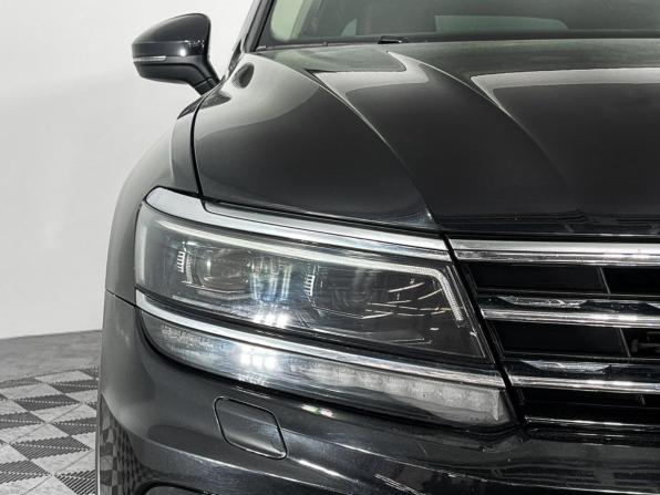 Volkswagen Tiguan II с пробегом 2018 года, цена 2 744 000 рублей, 143172 км, внедорожник, Автокод Объявления