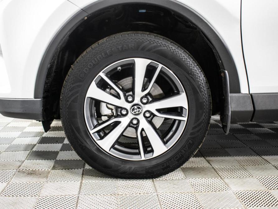 Toyota RAV4 IV (XA40) Рестайлинг Москва  - изображение 19