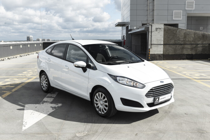 Ford Fiesta Mk6 Рестайлинг с пробегом 2016 года, цена 895 000 рублей, 85973 км, седан, Автокод Объявления