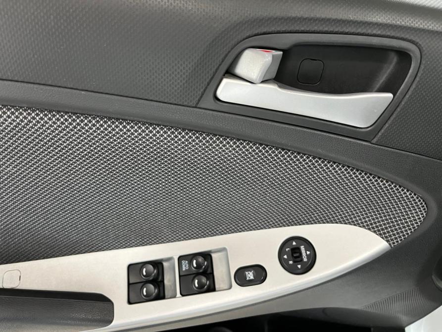 Hyundai Solaris I Уфа  - изображение 14