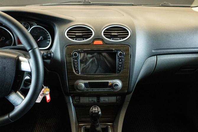 Ford Focus II Рестайлинг с пробегом 2008 года, цена 609 000 рублей, 221543 км, седан, Автокод Объявления