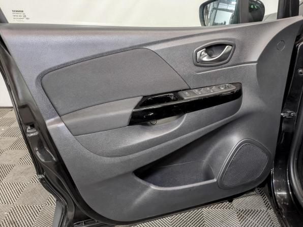 Renault Kaptur I Рестайлинг с пробегом 2021 года, цена 1 489 000 рублей, 85265 км, внедорожник, Автокод Объявления