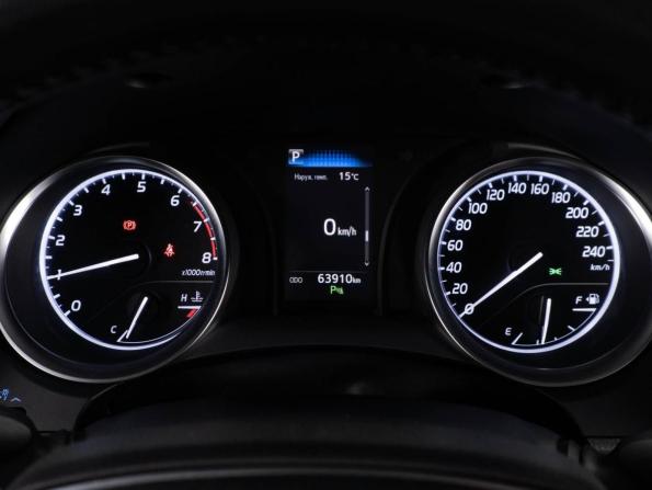 Toyota Camry VIII (XV70) с пробегом 2019 года, цена 2 690 000 рублей, 63910 км, седан, Автокод Объявления