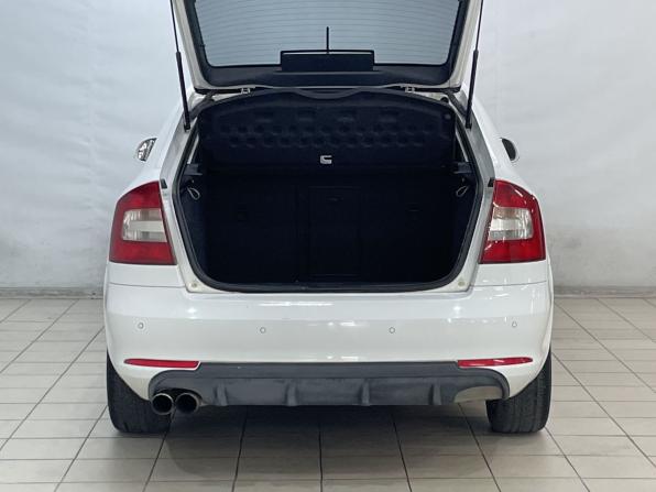 Skoda Octavia II (A5) Рестайлинг с пробегом 2012 года, цена 650 000 рублей, 235135 км, лифтбек, Автокод Объявления