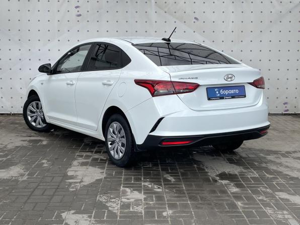Hyundai Solaris II Рестайлинг с пробегом 2020 года, цена 1 570 000 рублей, 66551 км, седан, Автокод Объявления