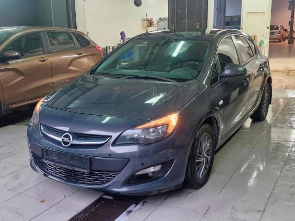 Opel Astra J Рестайлинг с пробегом 2014 года, цена 739 000 рублей, 177563 км, хэтчбек, Автокод Объявления