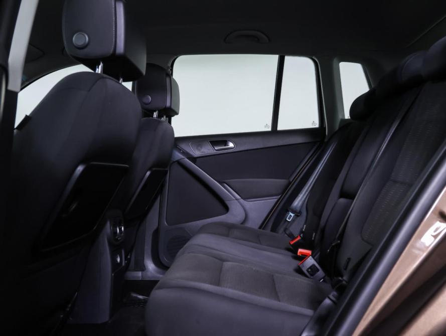 Volkswagen Tiguan I Рестайлинг Москва  - изображение 12