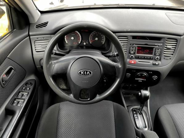 Kia Rio II Рестайлинг с пробегом 2010 года, цена 629 000 рублей, 171562 км, седан, Автокод Объявления