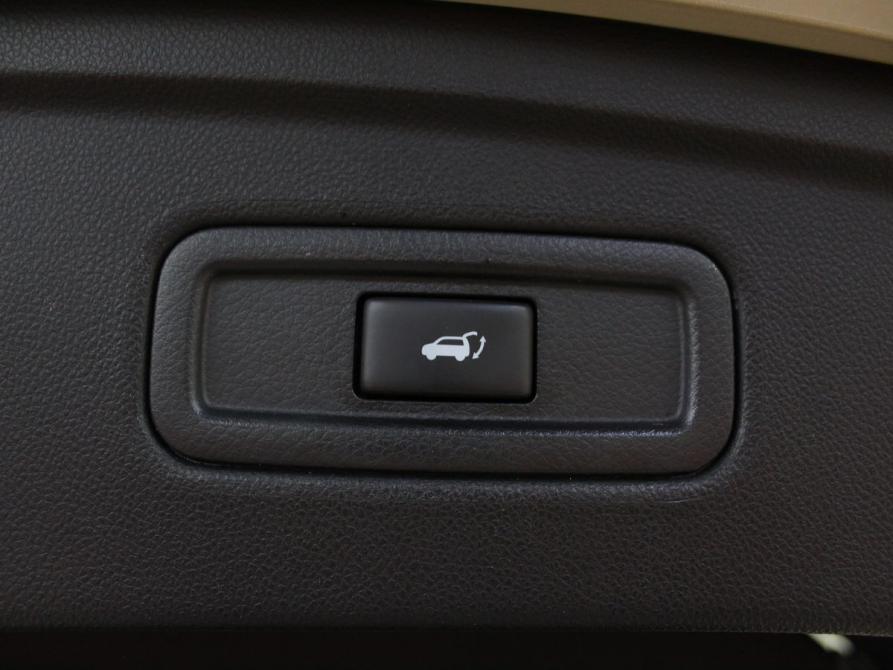 Infiniti QX70 Москва  - изображение 24
