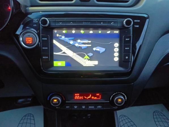 Kia Rio III Рестайлинг с пробегом 2016 года, цена 1 119 995 рублей, 92706 км, седан, Автокод Объявления