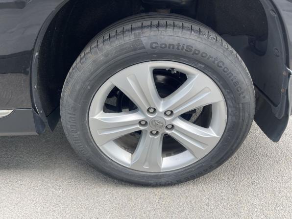 Toyota Highlander II (XU40) Рестайлинг с пробегом 2013 года, цена 1 599 000 рублей, 373047 км, внедорожник, Автокод Объявления