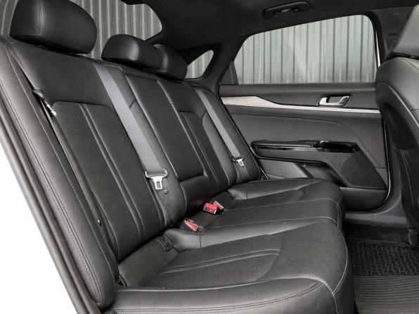 Kia K5 III с пробегом 2021 года, цена 3 090 000 рублей, 53433 км, седан, Автокод Объявления
