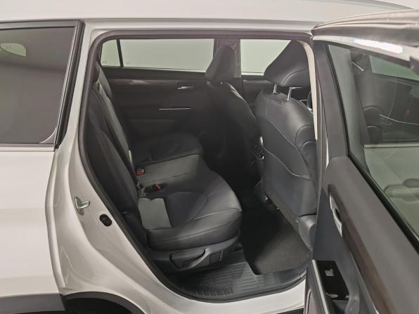 Toyota Highlander IV (XU70) с пробегом 2026 года, цена 5 850 000 рублей, 15 км, внедорожник, Автокод Объявления
