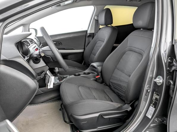 Kia Ceed II Рестайлинг с пробегом 2018 года, цена 1 385 000 рублей, 102124 км, хэтчбек, Автокод Объявления