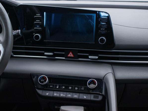 Hyundai Elantra VII (CN7) Рестайлинг с пробегом 2023 года, цена 1 958 000 рублей, 100000 км, седан, Автокод Объявления