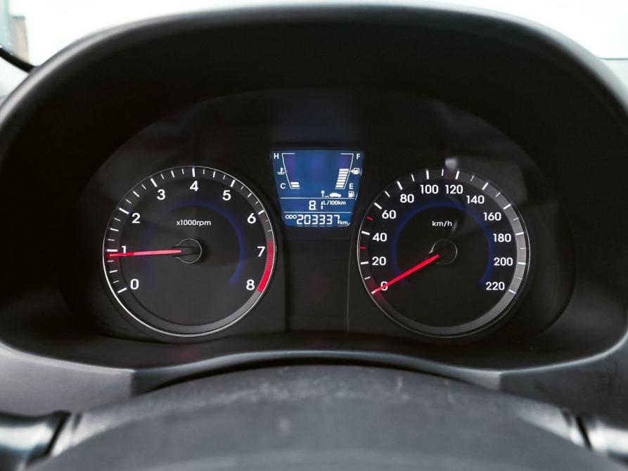 Hyundai Solaris I Екатеринбург  - изображение 14
