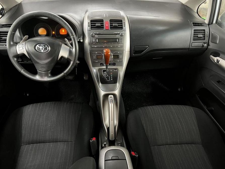 Toyota Auris I Ярославль  - изображение 10