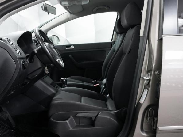 Volkswagen Golf Plus II с пробегом 2012 года, цена 808 000 рублей, 84600 км, хэтчбек, Автокод Объявления