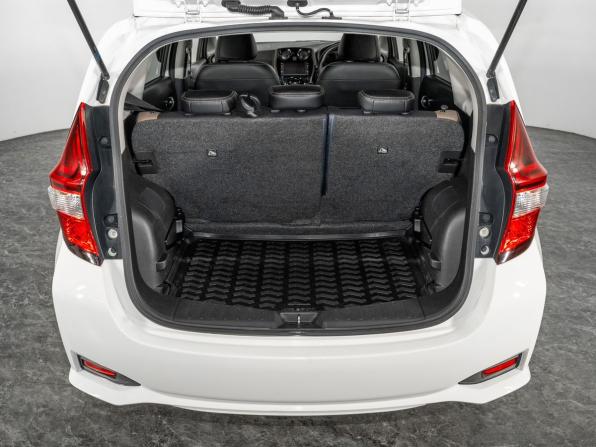 Nissan Note II Рестайлинг с пробегом 2017 года, цена 979 500 рублей, 84625 км, хэтчбек, Автокод Объявления