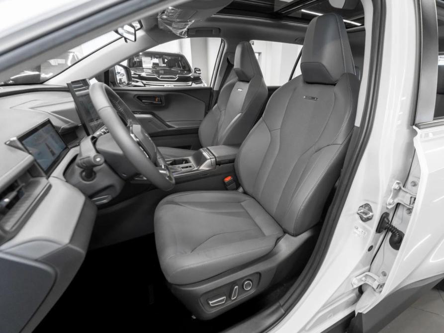 Toyota RAV4 VI (XA60) Москва  - изображение 9