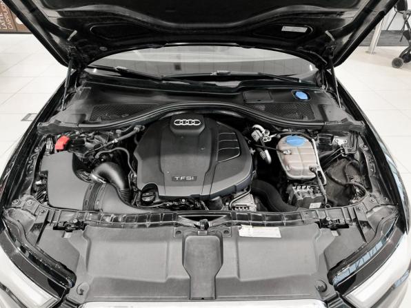 Audi A6 IV (C7) Рестайлинг с пробегом 2015 года, цена 1 550 000 рублей, 244890 км, седан, Автокод Объявления