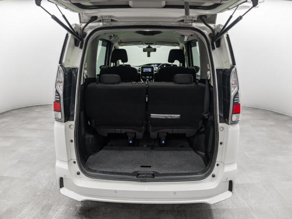 Nissan Serena V (C27) с пробегом 2019 года, цена 2 205 000 рублей, 147478 км, минивэн, Автокод Объявления