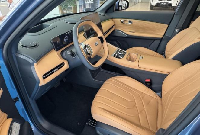 Новый Geely EX5 EM-i 2026 года, цена 3 969 990 рублей, внедорожник, Автокод Объявления