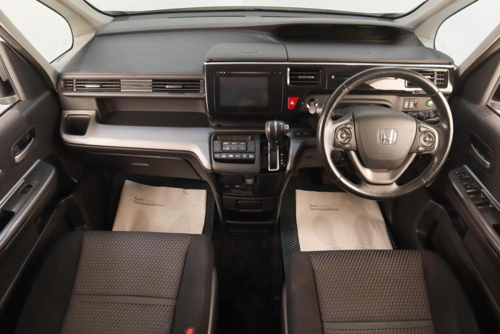 Honda Stepwgn V Челябинск  - изображение 10