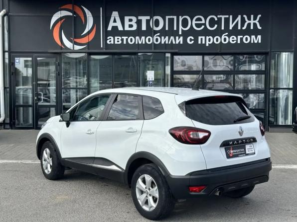 Renault Kaptur I Рестайлинг с пробегом 2021 года, цена 1 480 000 рублей, 118304 км, внедорожник, Автокод Объявления