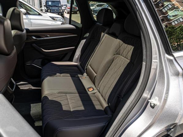 Geely Monjaro I Рестайлинг 2 с пробегом 2026 года, цена 4 130 000 рублей, 24 км, внедорожник, Автокод Объявления