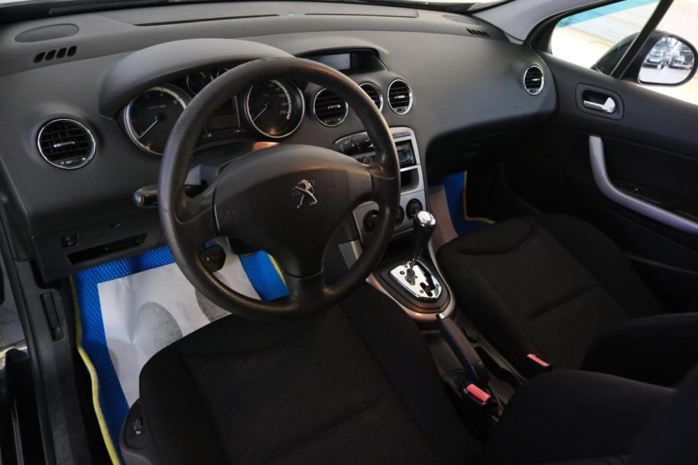 Peugeot 308 I Рестайлинг Омск  - изображение 10
