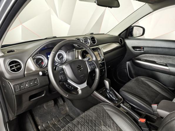 Suzuki Vitara II Рестайлинг с пробегом 2019 года, цена 2 169 000 рублей, 45082 км, внедорожник, Автокод Объявления