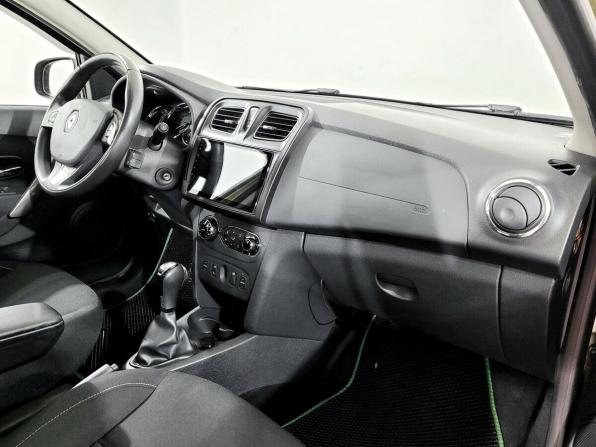 Renault Sandero II с пробегом 2016 года, цена 1 020 000 рублей, 90481 км, хэтчбек, Автокод Объявления